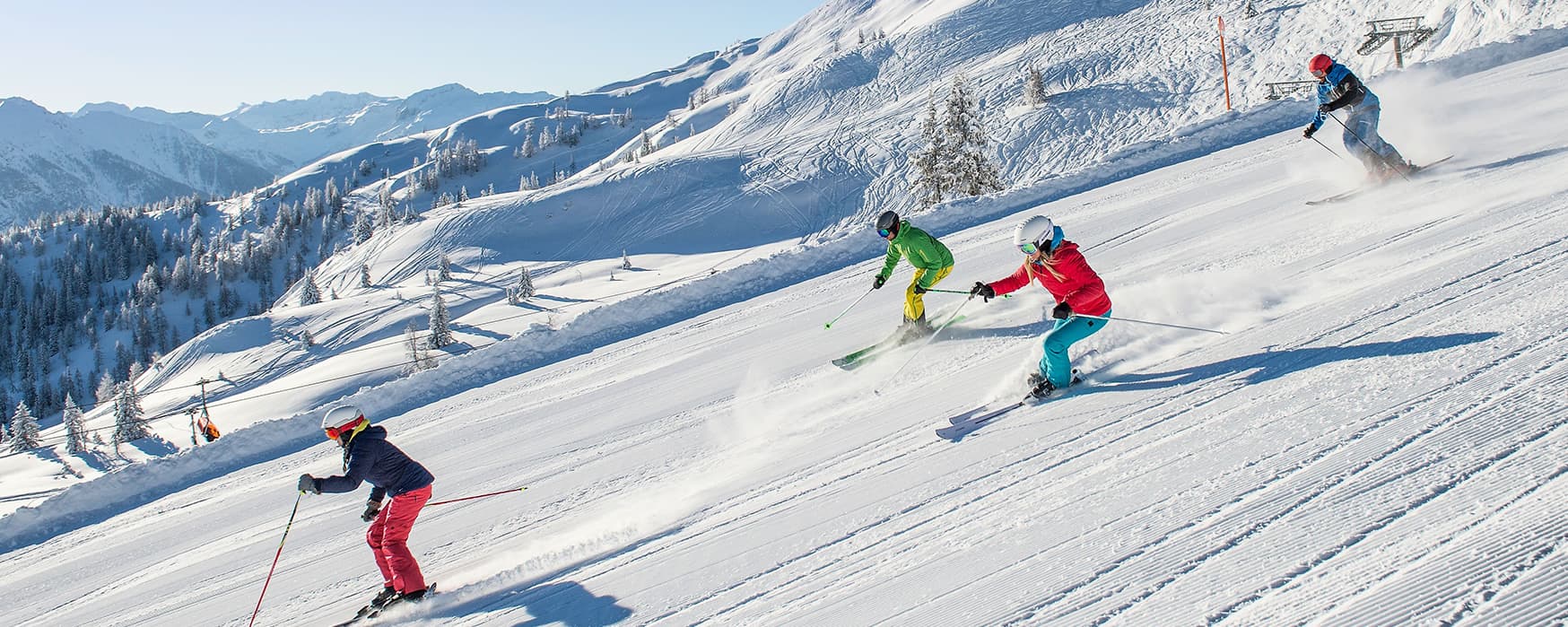 Skifahren von der Skipiste bis zum Hotel Waidmannsheil und direkt neben dem Hotel ins Skigebiet Snow Space Salzburg einsteigen